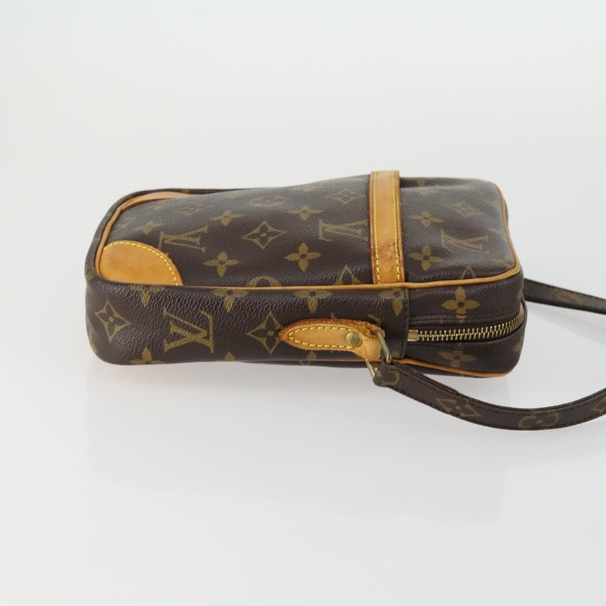 Louis Vuitton Louis Vuitton Danube Handbag Monogram Canvas Size ONE SIZE - 3 Thumbnail