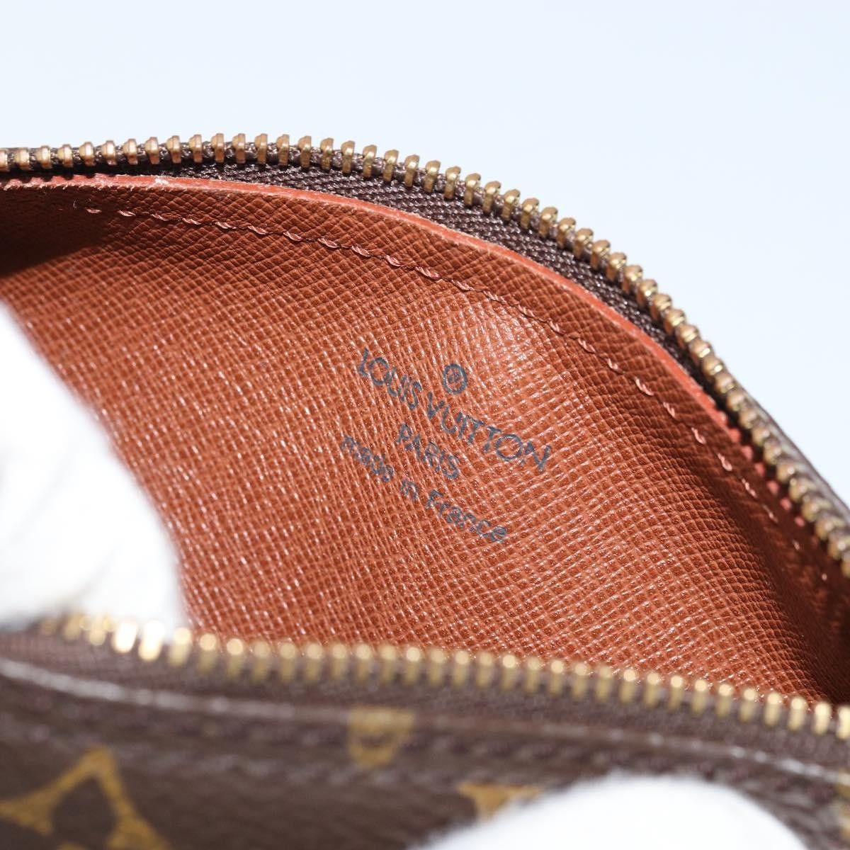 Louis Vuitton Louis Vuitton Papillon Pochette Monogram Canvas Size ONE SIZE - 6 Thumbnail