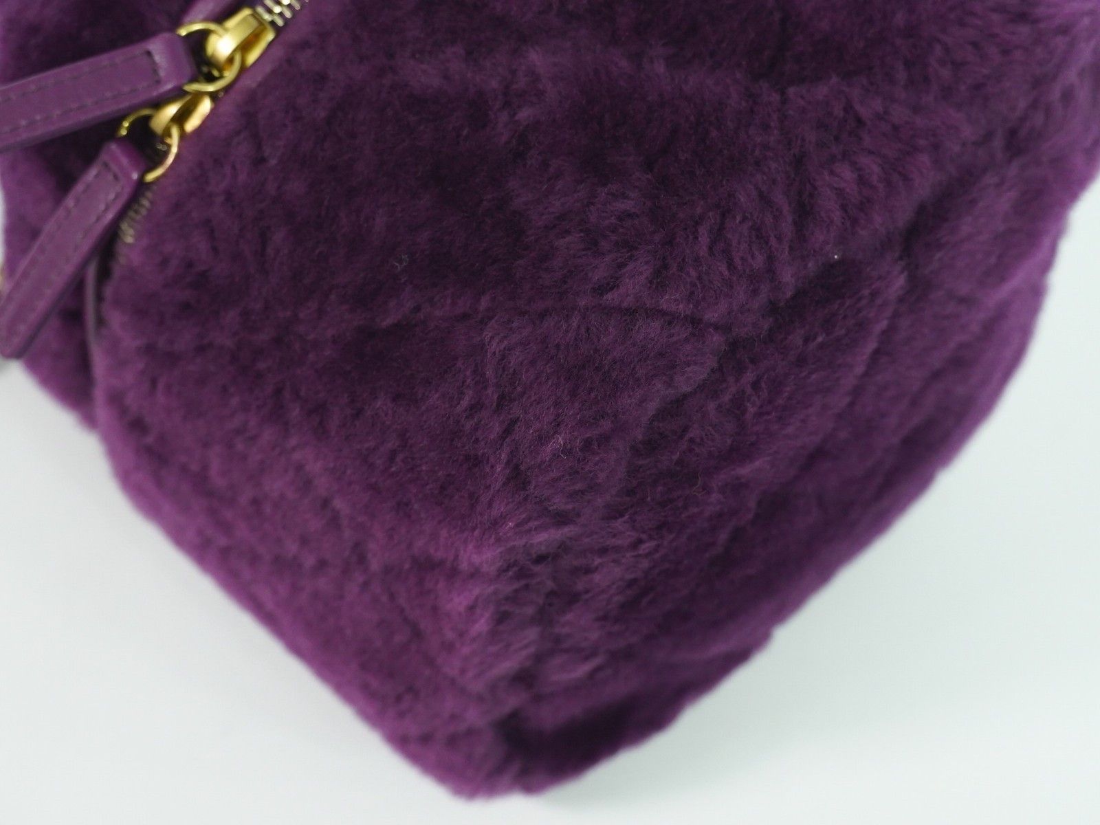 Chanel Chanel Coconing Top Handle Vanity Case with Chain Quilted Shearling Size ONE SIZE - 9 Thumbnail