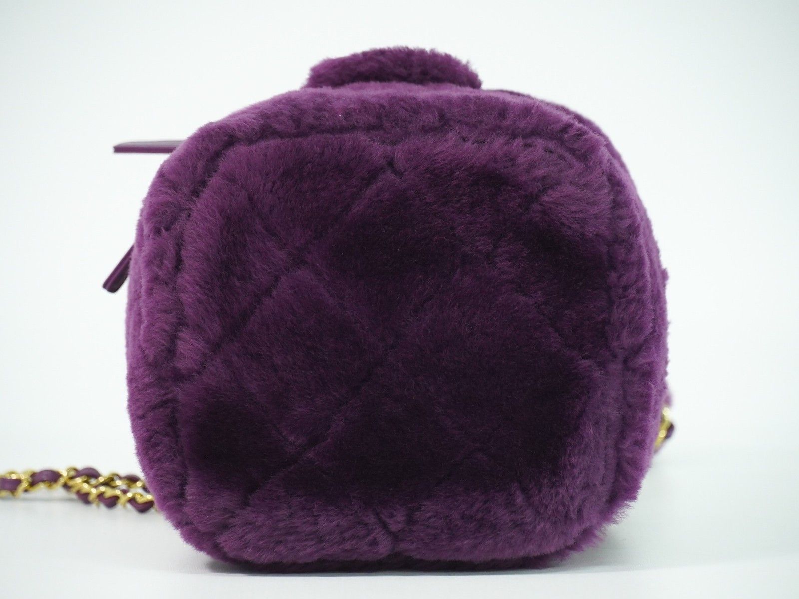 Chanel Chanel Coconing Top Handle Vanity Case with Chain Quilted Shearling Size ONE SIZE - 10 Thumbnail