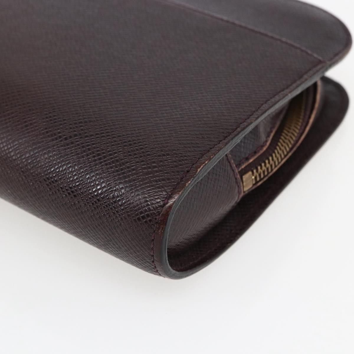 Louis Vuitton Louis Vuitton Pochette Baikal Clutch Taiga Leather Size ONE SIZE - 10 Thumbnail
