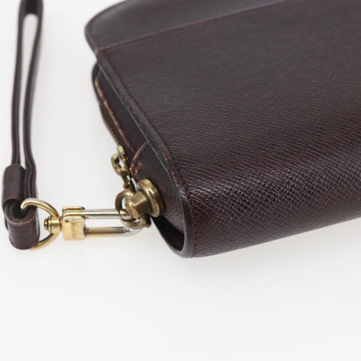 Louis Vuitton Louis Vuitton Pochette Baikal Clutch Taiga Leather Size ONE SIZE - 11 Thumbnail