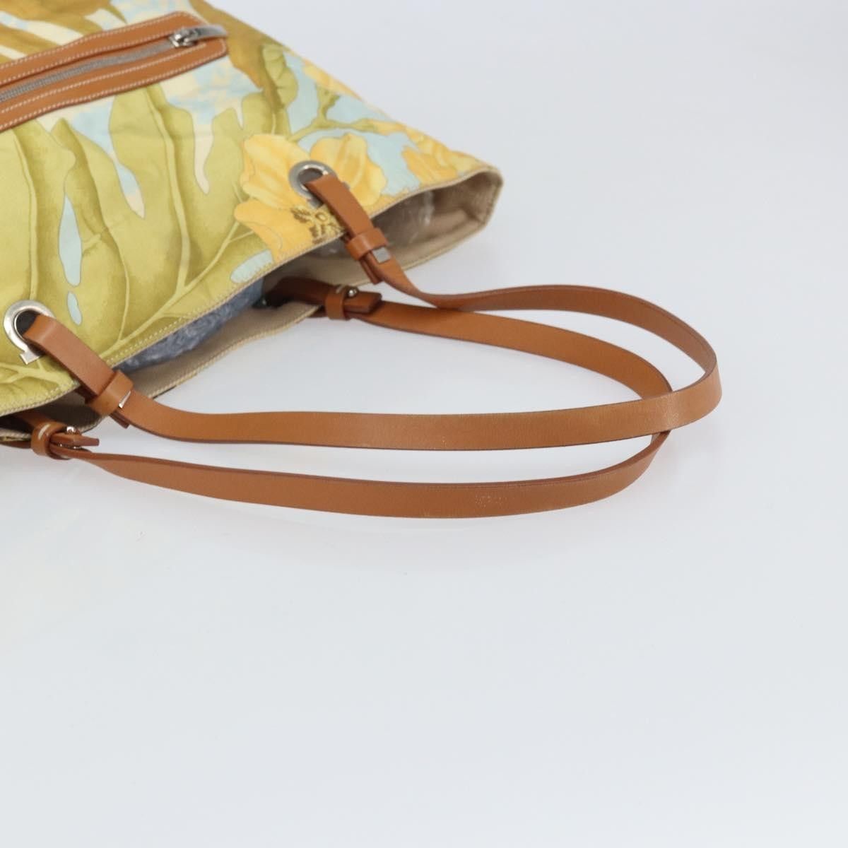 Salvatore Ferragamo Salvatore Ferragamo Vintage Nylon Size ONE SIZE - 7 Thumbnail