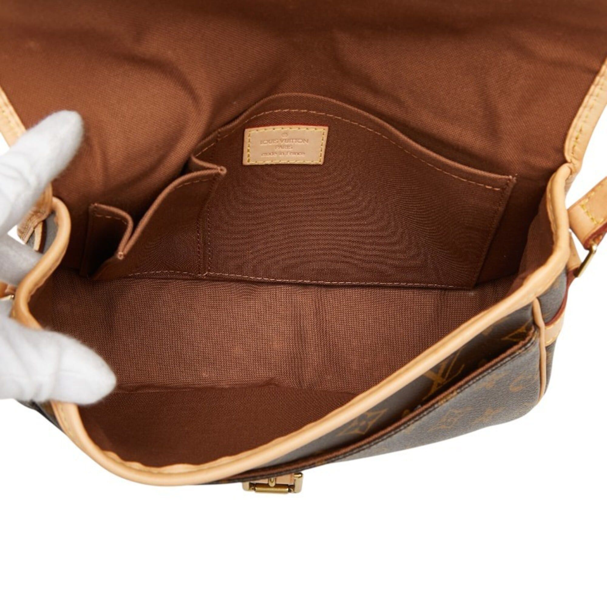Louis Vuitton Louis Vuitton Monogram Sologne Shoulder Bag M42250 Brown Leather Women's LOUIS VUITTON Size ONE SIZE - 11 Thumbnail
