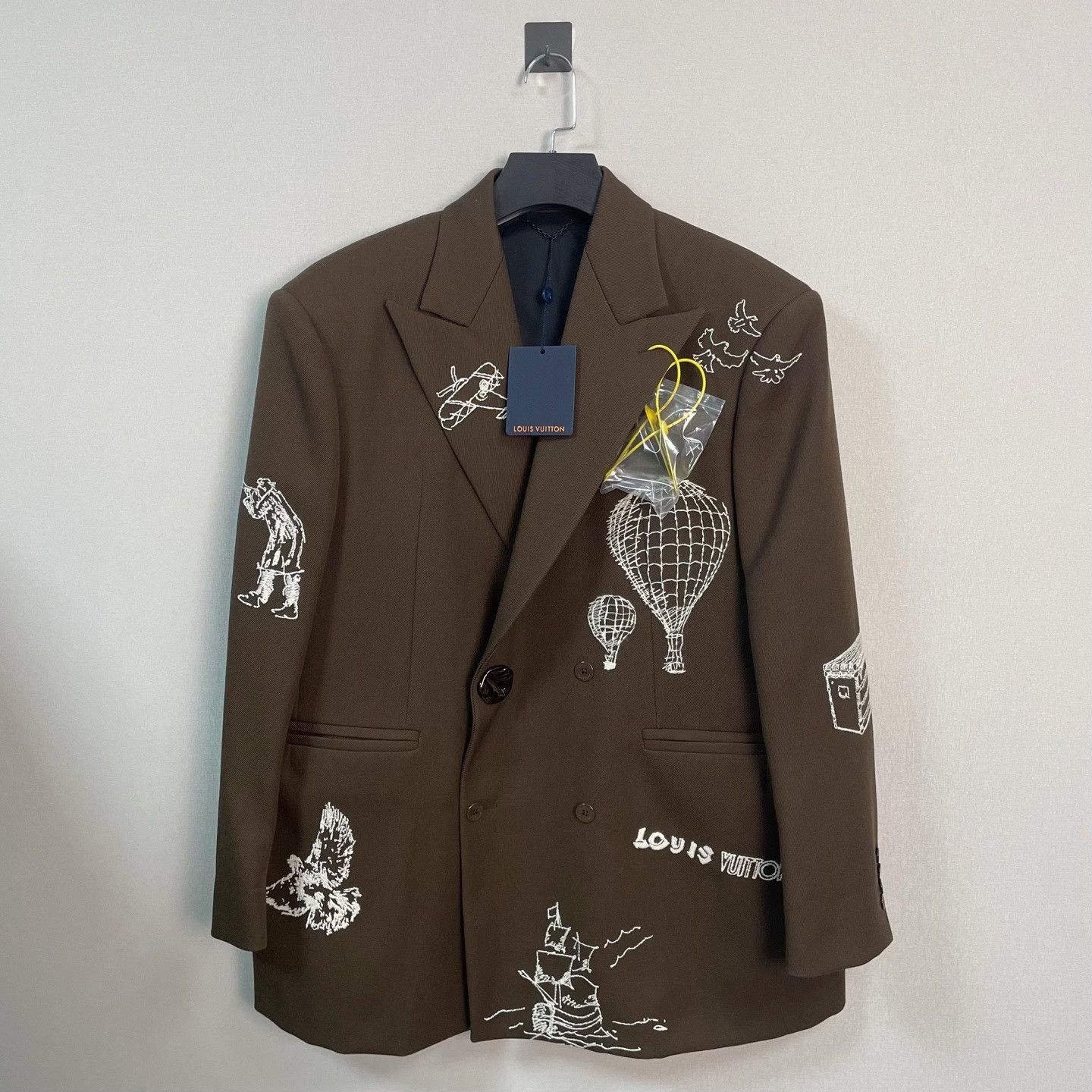 Louis Vuitton Louis Vuitton Embroidered Double-Breasted Blazer Size 36R Size 36R - 2 Thumbnail