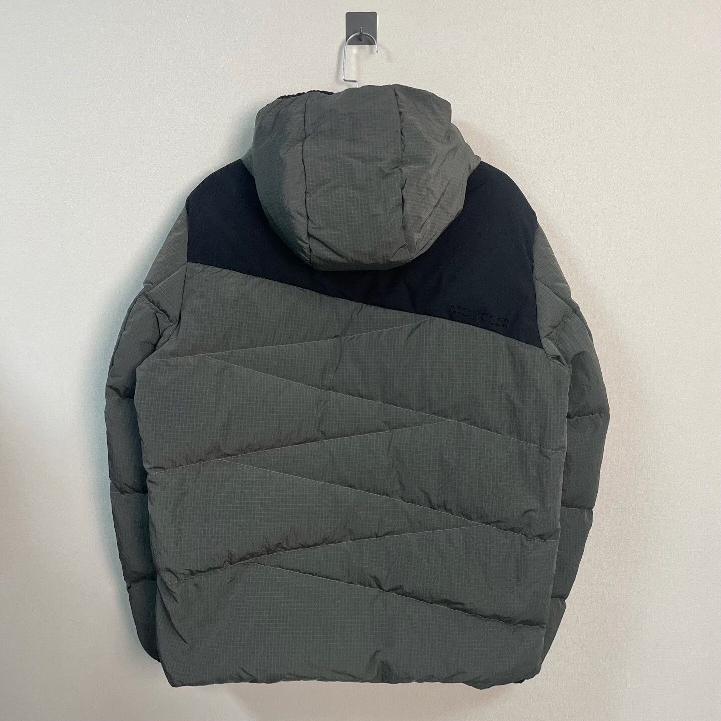 Moncler Moncler Tacana Hooded Down Jacket Size 5 Size US XXL / EU 58 / 5 - 3 Thumbnail