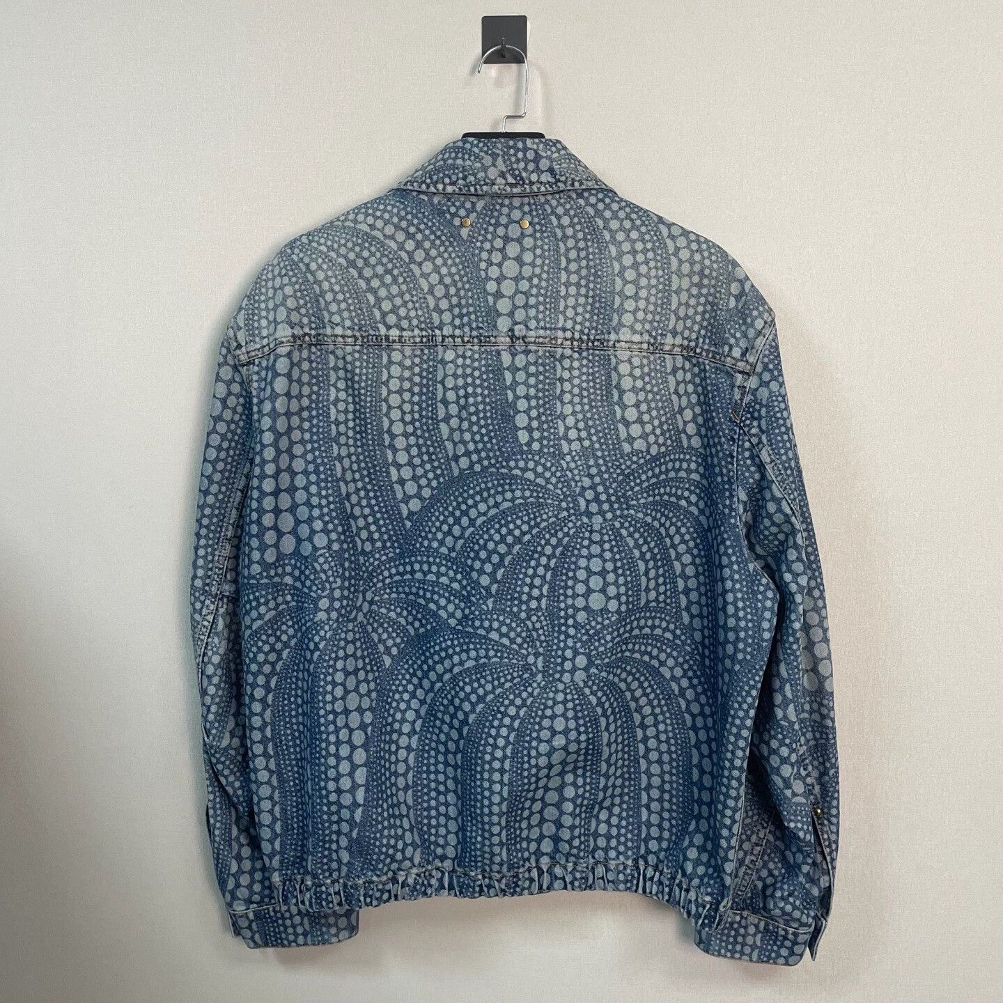 Louis Vuitton Louis Vuitton x Yayoi Kusama Dot Denim Jacket Size 54 Size US L / EU 52-54 / 3 - 3 Thumbnail