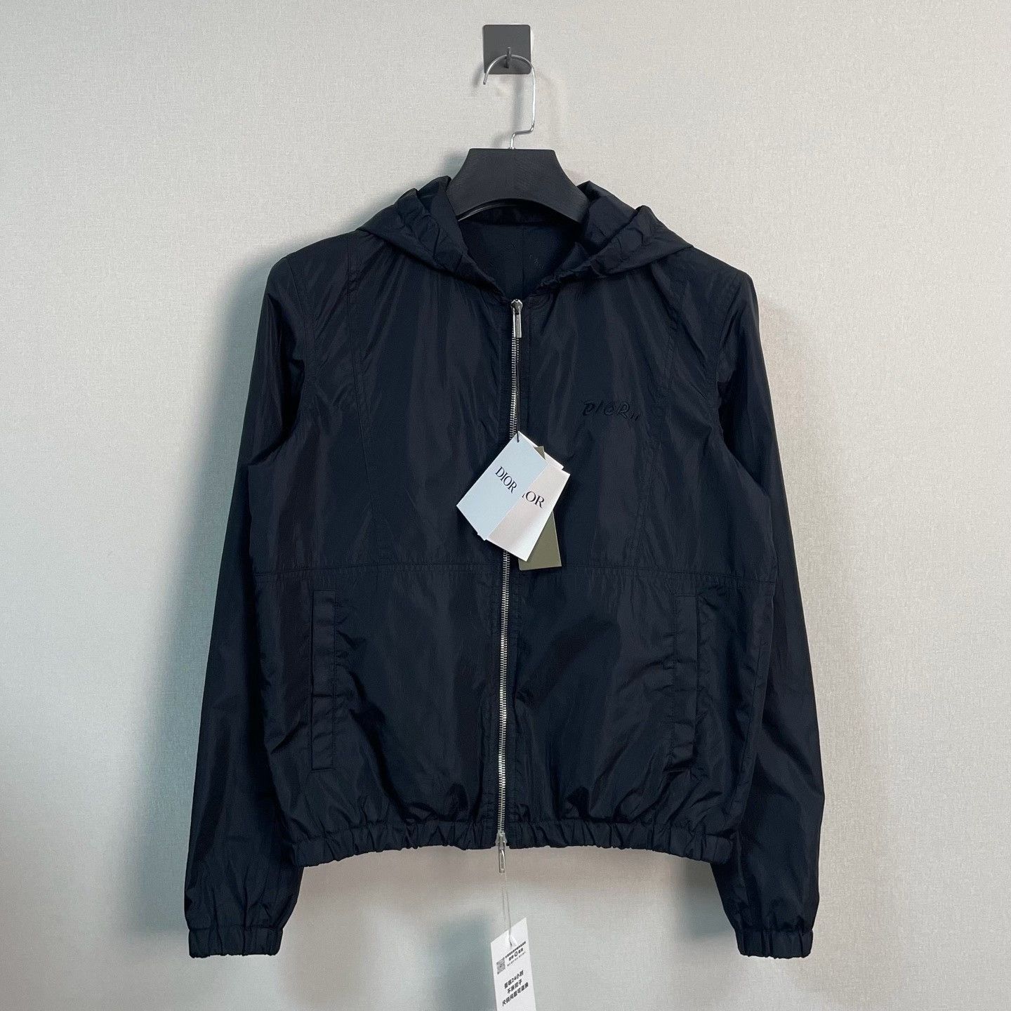 Dior Dior x Kaws Bee Logo Hooded Jacket Size S Size US S / EU 44-46 / 1 - 3 Thumbnail