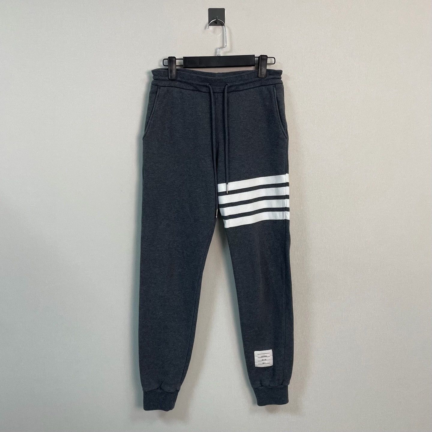 Thom Browne Thom Browne 4-Bar Sweatpants Size 0 Size US 28 / EU 44 - 2 Thumbnail