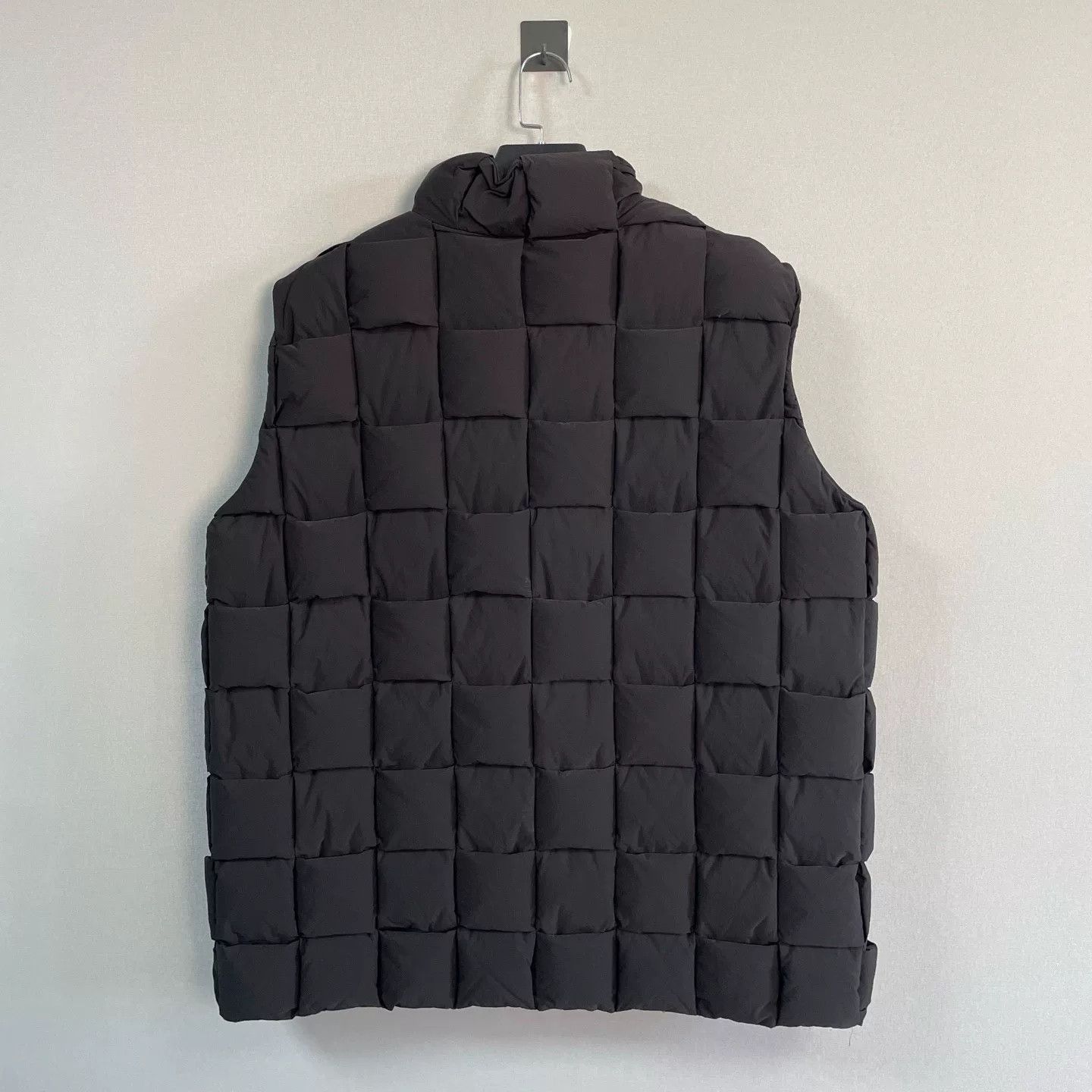 Bottega Veneta Bottega Veneta Woven Down Vest Size M Size US M / EU 48-50 / 2 - 3 Thumbnail