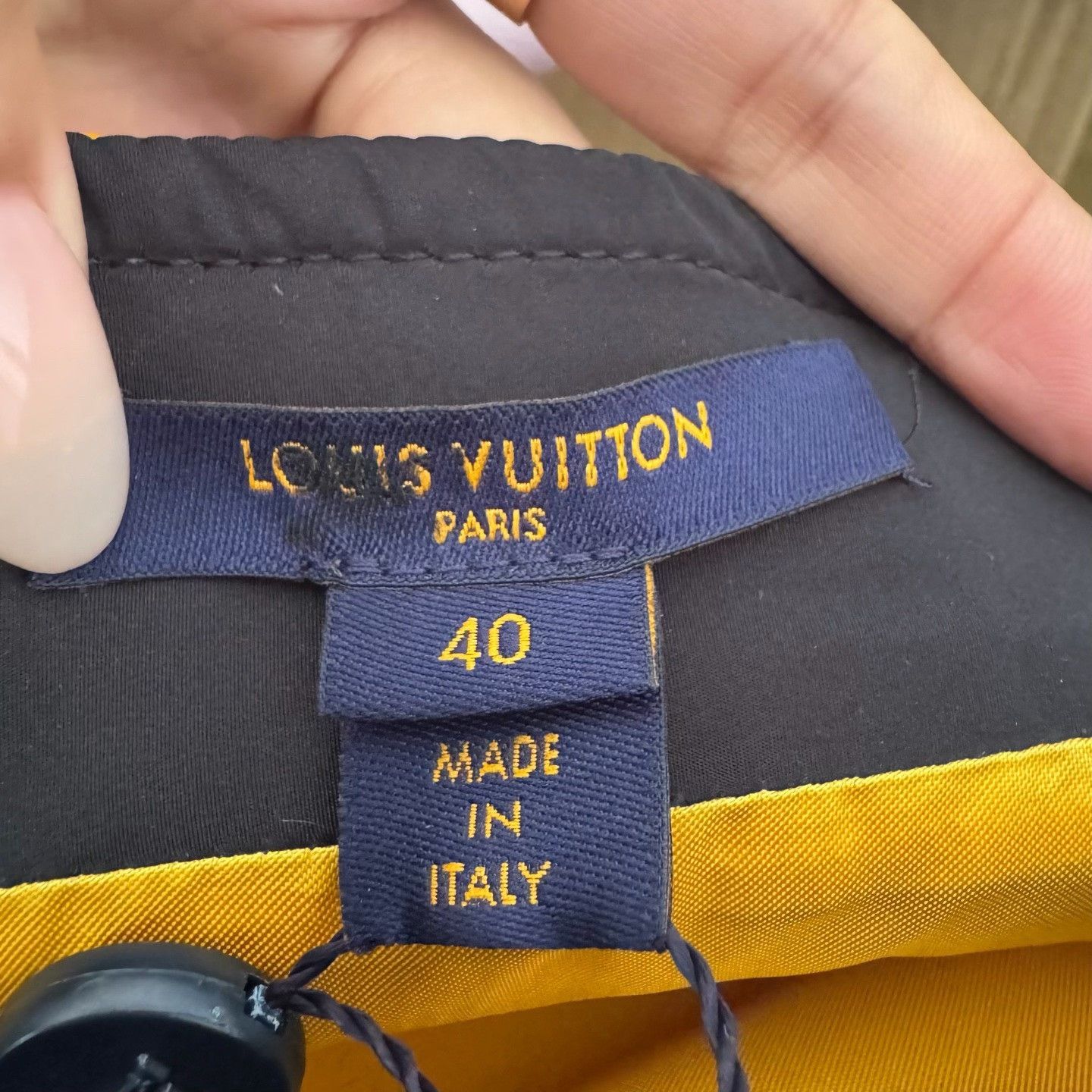 Louis Vuitton Louis Vuitton Monogram Mini Skirt Size 40 Size 28" / US 6 / IT 42 - 4 Thumbnail