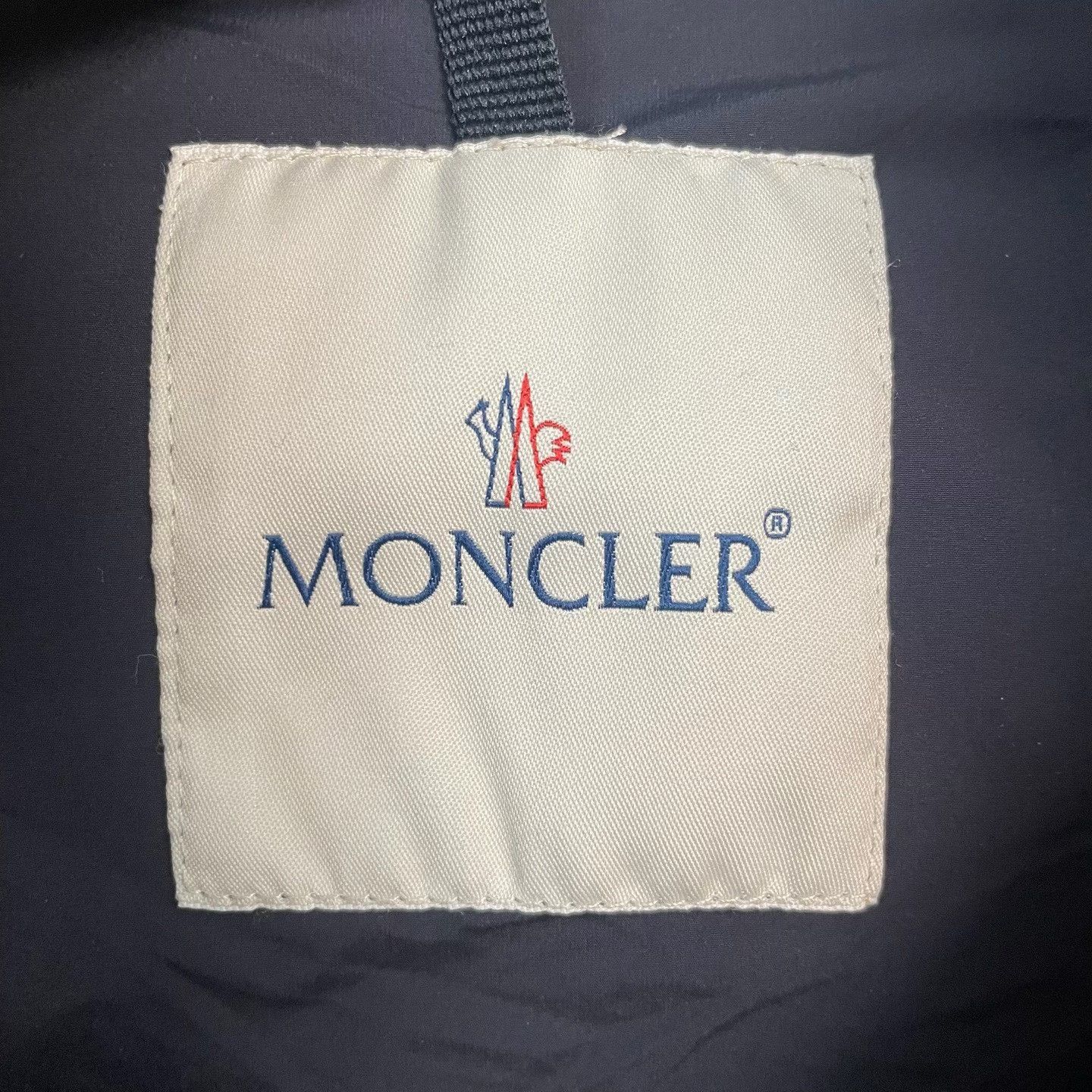 Moncler Moncler Loirac Puffer Jacket Size XXL Size US XXL / EU 58 / 5 - 4 Thumbnail