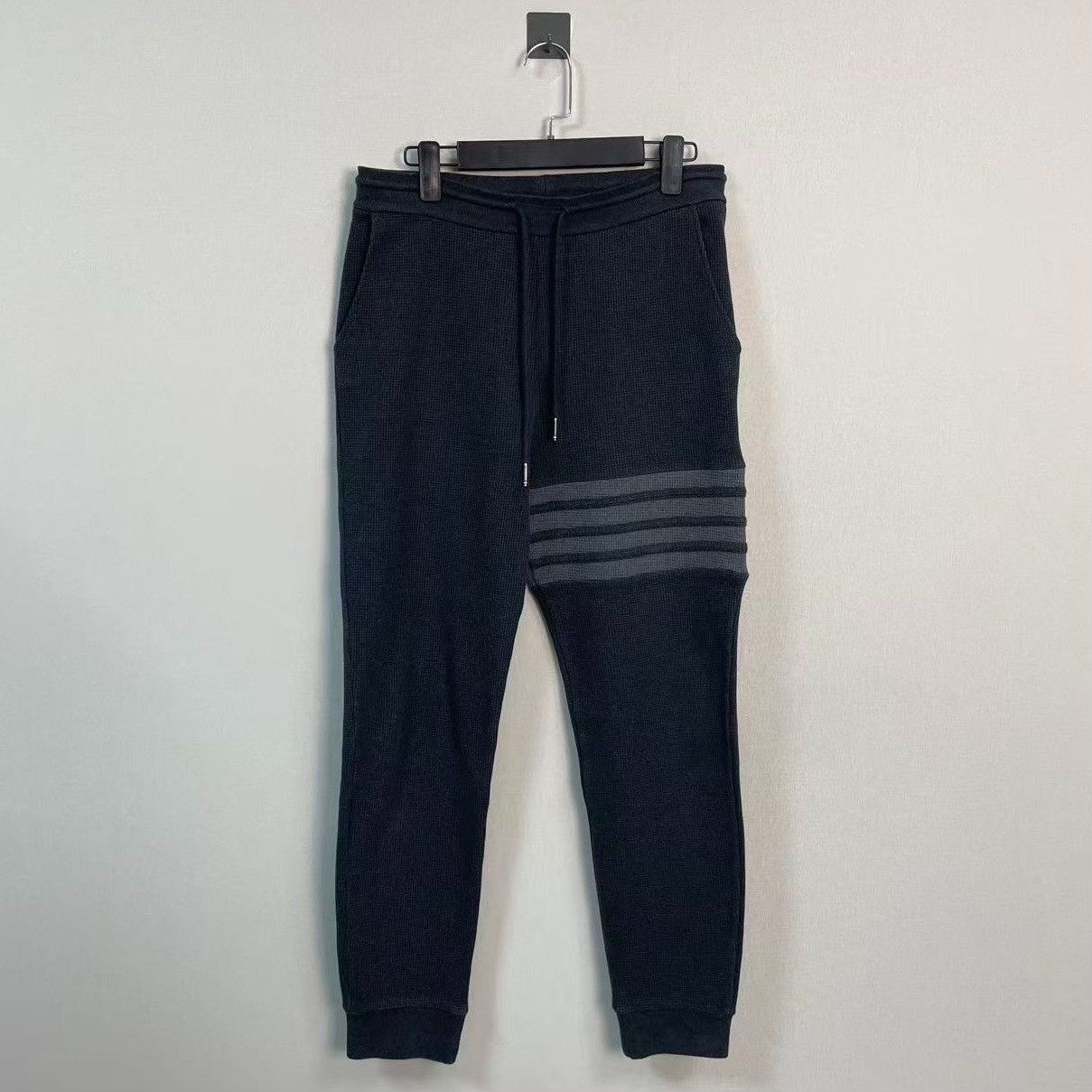 Thom Browne Thom Browne Waffle Knit 4-Bar Sweatpants Size 1 Size US 30 / EU 46 - 2 Thumbnail