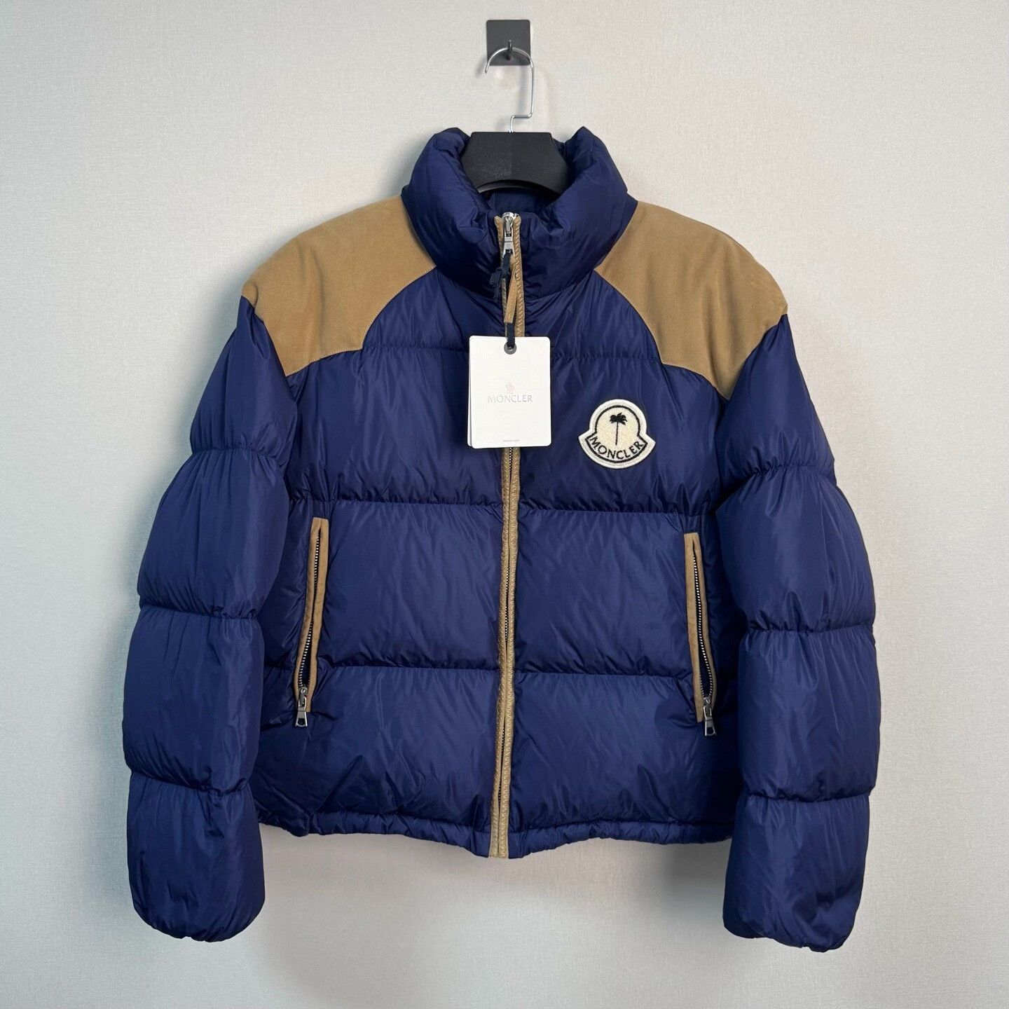 Moncler Genius Moncler x Palm Angels Puffer Jacket Size 4 Size US XL / EU 56 / 4 - 2 Thumbnail