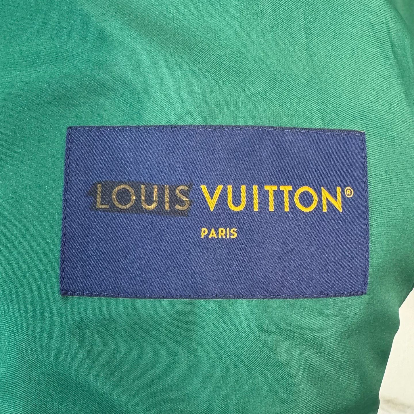 Louis Vuitton Louis Vuitton Embroidered Logo Jacket Size L Size US L / EU 52-54 / 3 - 4 Thumbnail