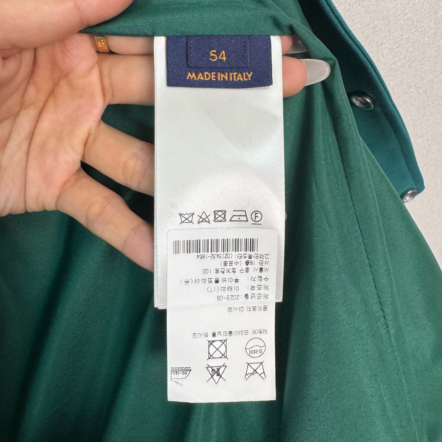 Louis Vuitton Louis Vuitton Embroidered Logo Jacket Size L Size US L / EU 52-54 / 3 - 5 Thumbnail