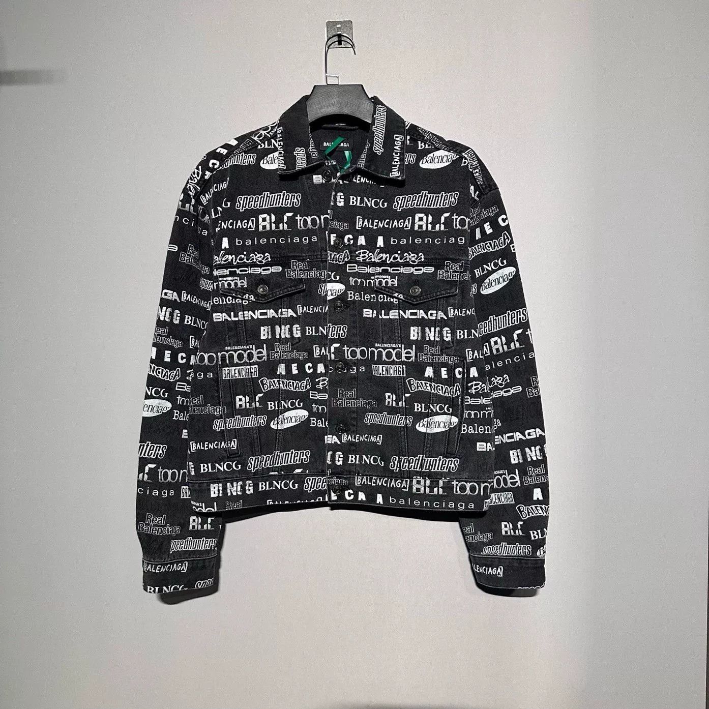 Balenciaga Balenciaga Speedhunters All Over Logo Denim Jacket Size 46 Size US S / EU 44-46 / 1 - 2 Thumbnail