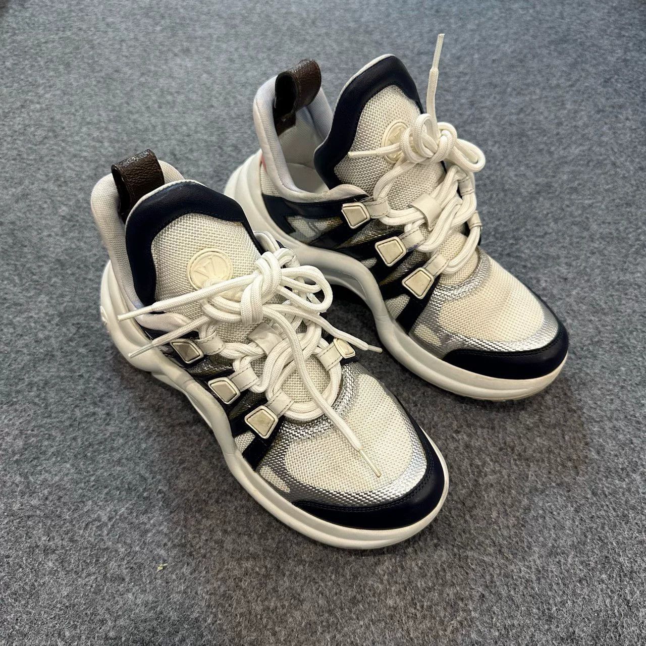 Louis Vuitton Louis Vuitton Archlight Sneakers Size 35.5 Size US 5.5 / IT 35.5 - 2 Thumbnail
