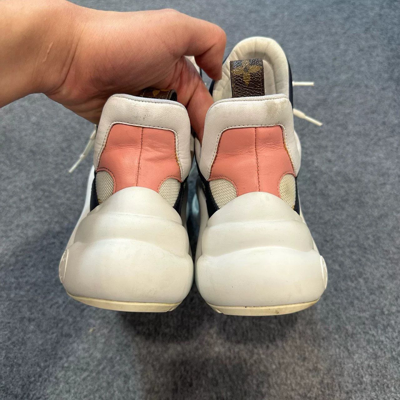 Louis Vuitton Louis Vuitton Archlight Sneakers Size 35.5 Size US 5.5 / IT 35.5 - 5 Thumbnail