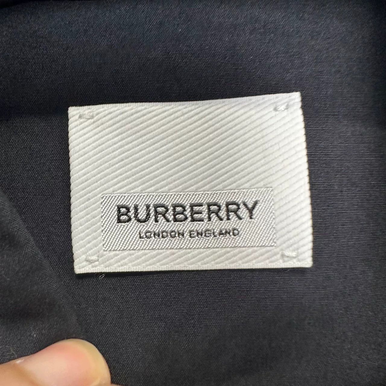 Burberry Burberry Logo Patch Shirt Size S Size US S / EU 44-46 / 1 - 4 Thumbnail