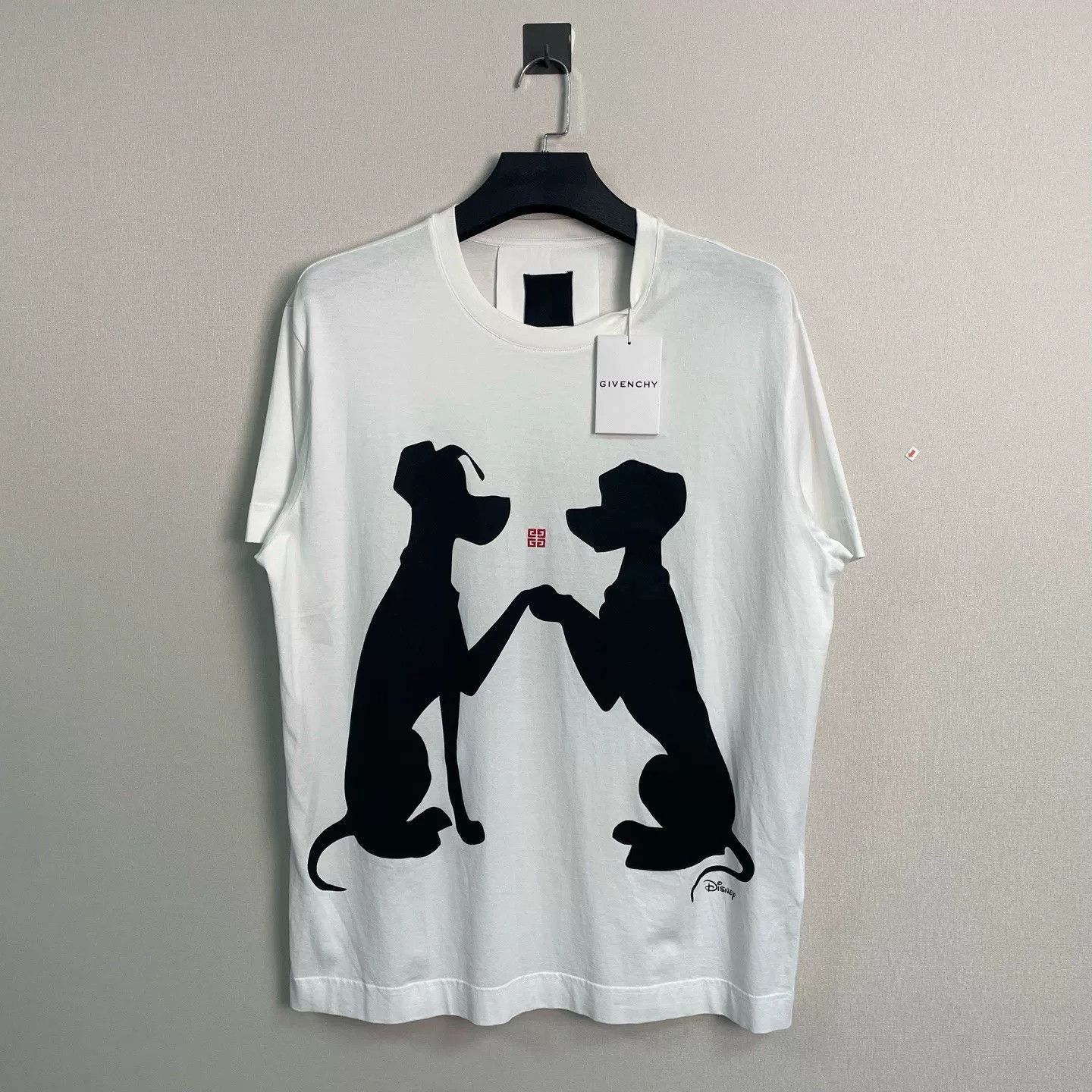 Givenchy Givenchy x Disney Castle Graphic T-Shirt Size L Size US L / EU 52-54 / 3 - 2 Thumbnail