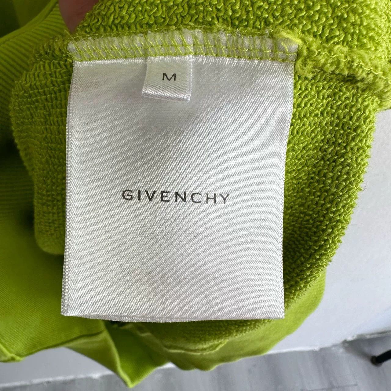 Givenchy Givenchy Logo Sweatshirt Size M Size US M / EU 48-50 / 2 - 5 Thumbnail