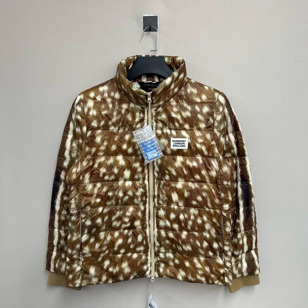 Burberry Burberry Deer Print Puffer Jacket Size XL Size US XL / EU 56 / 4 - 2 Thumbnail
