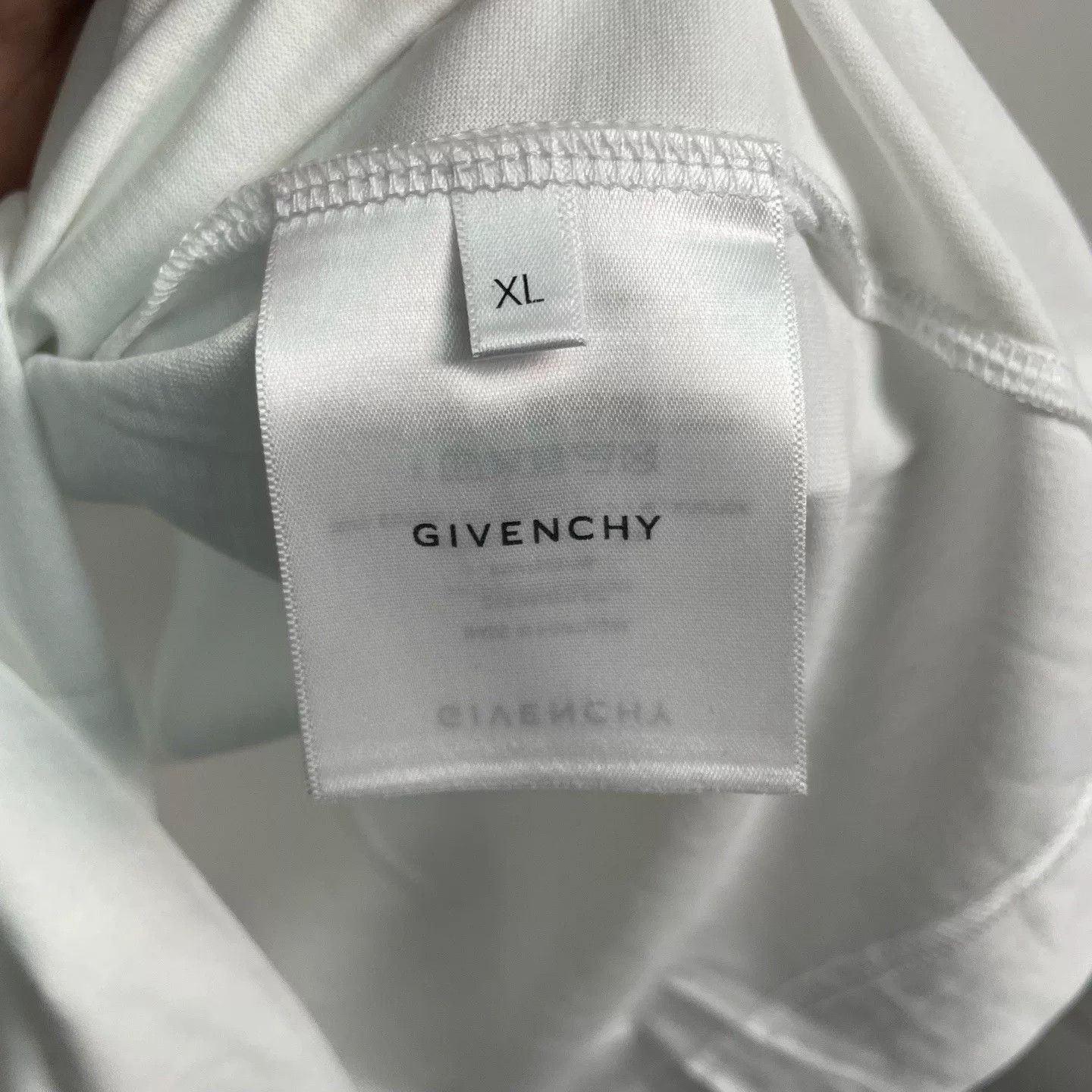 Givenchy Givenchy Logo T-Shirt Size XL Size US XL / EU 56 / 4 - 5 Thumbnail