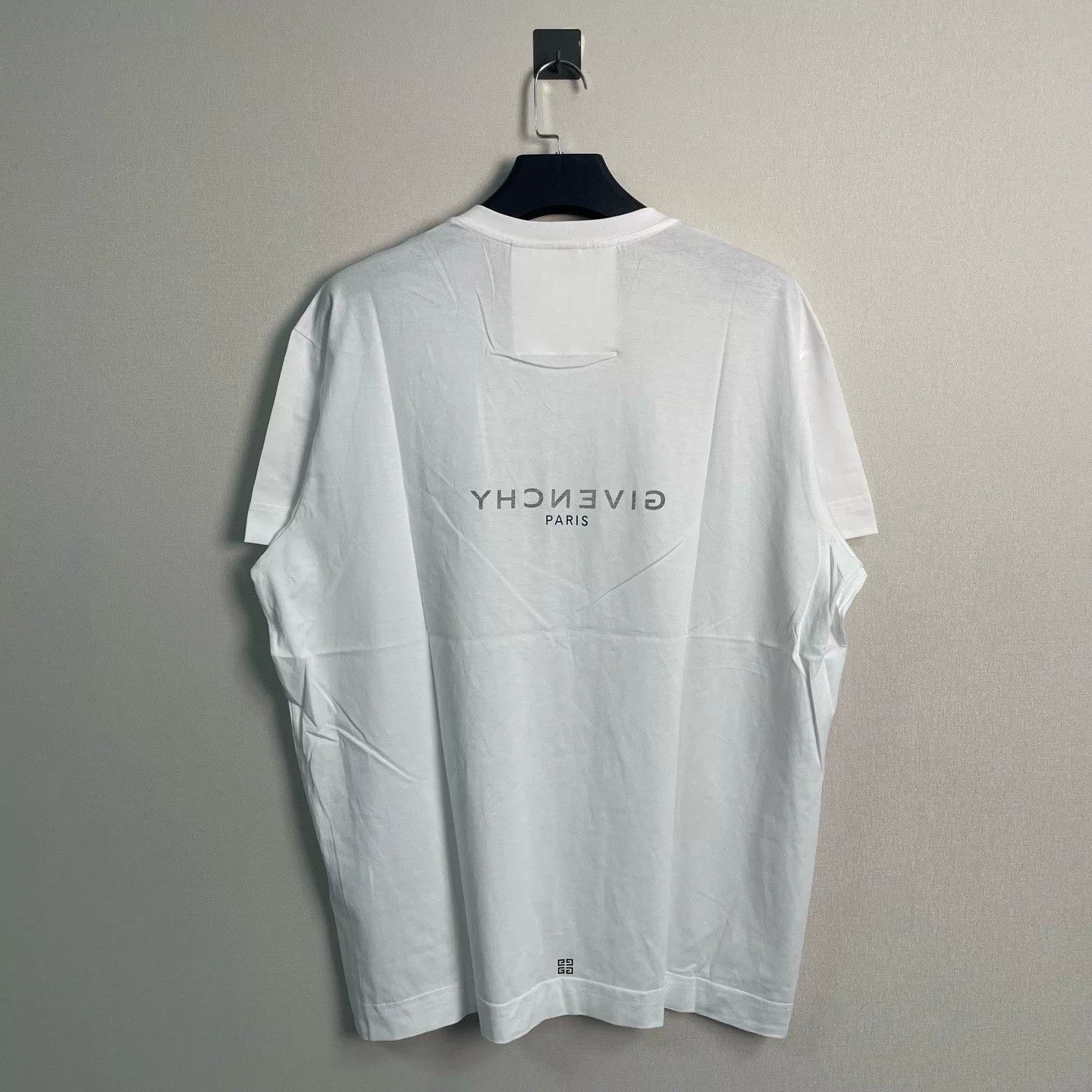 Givenchy Givenchy Logo T-Shirt Size XL Size US XL / EU 56 / 4 - 3 Thumbnail