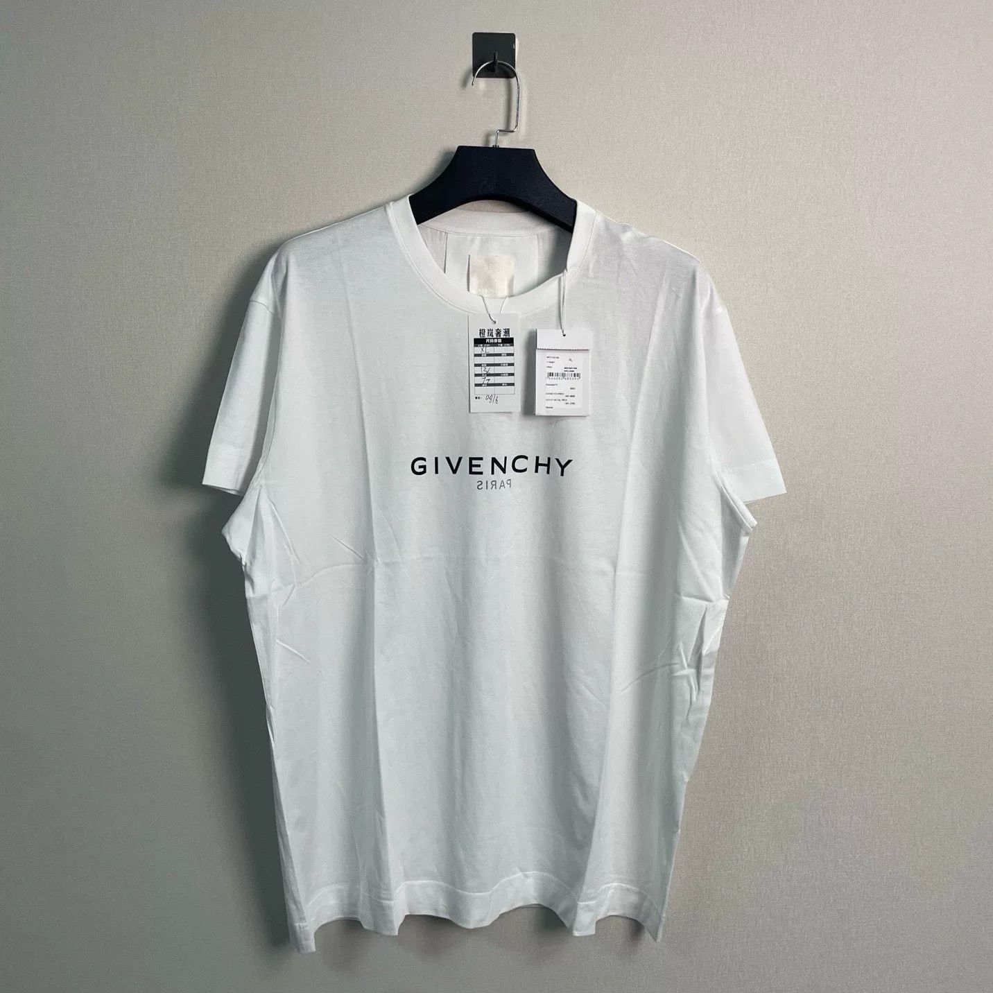 Givenchy Givenchy Logo T-Shirt Size XL Size US XL / EU 56 / 4 - 2 Thumbnail