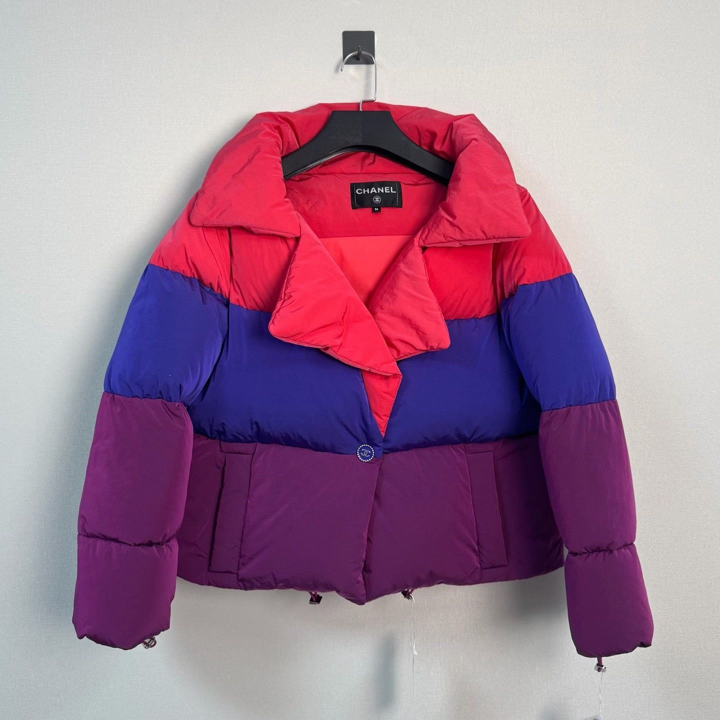Chanel Chanel Colorblock Puffer Jacket Size 36 Size XS / US 0-2 / IT 36-38 - 2 Thumbnail