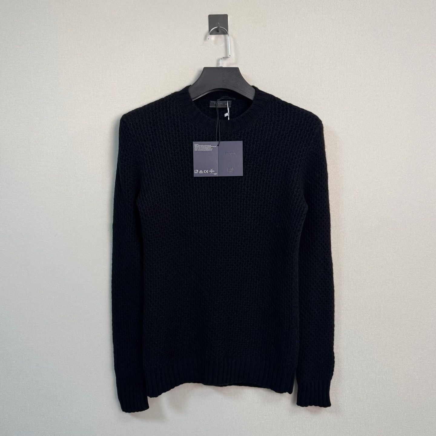 Prada Prada Textured Knit Sweater Size M Size US M / EU 48-50 / 2 - 2 Thumbnail
