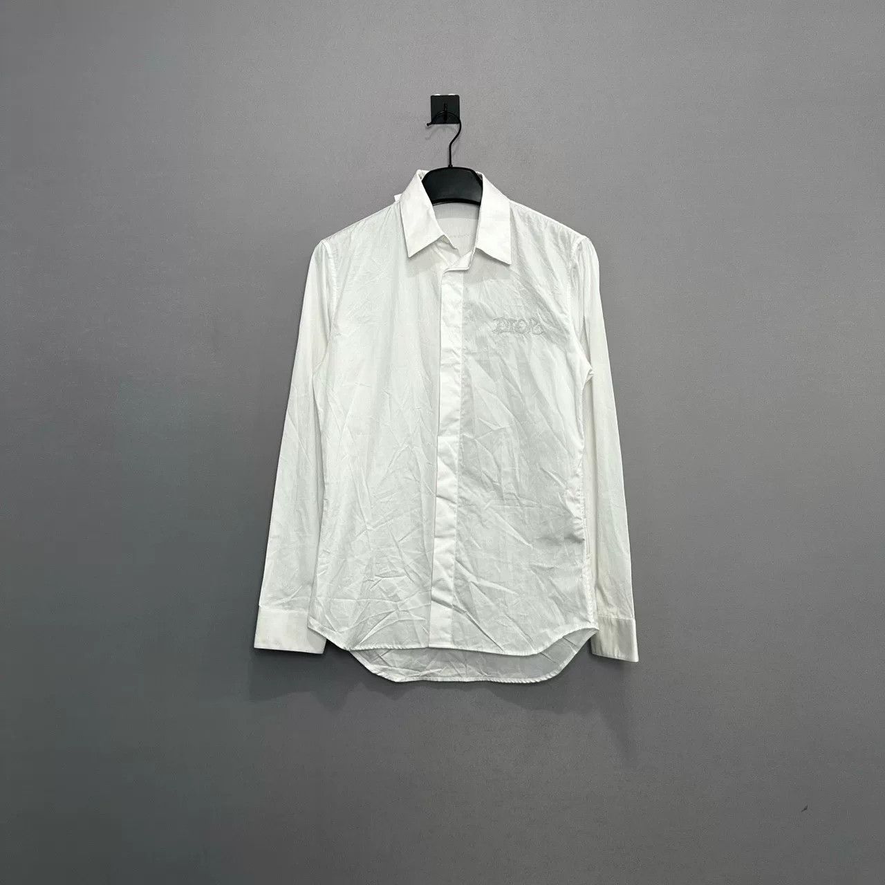 Dior Dior Embroidered Logo Shirt Size S Size US S / EU 44-46 / 1 - 2 Thumbnail