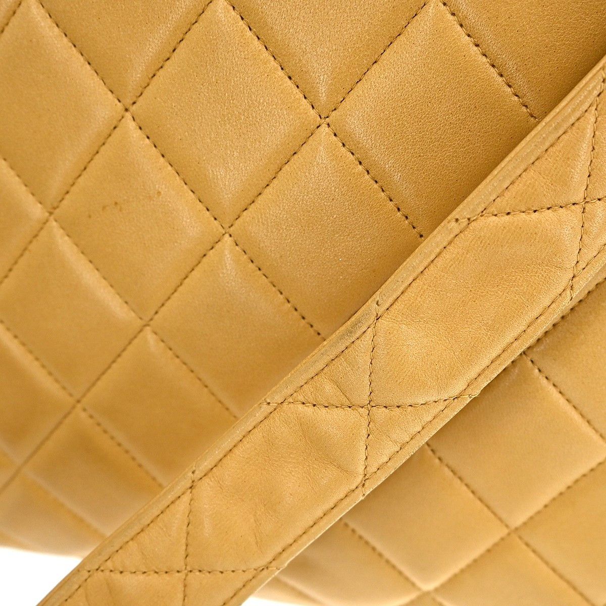 Chanel Chanel Vintage CC Square Flap Shoulder Bag Quilted Lambskin Size ONE SIZE - 5 Thumbnail