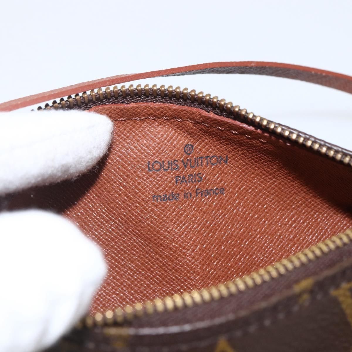 Louis Vuitton Louis Vuitton Papillon Pochette Monogram Canvas Size ONE SIZE - 6 Thumbnail
