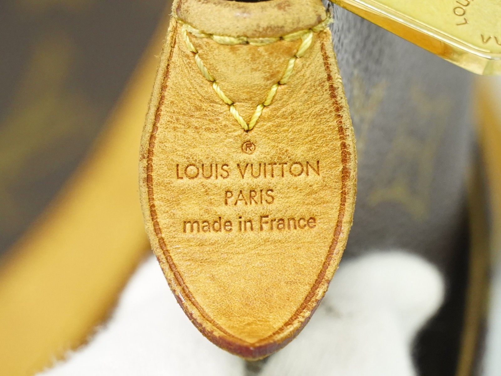 Louis Vuitton Louis Vuitton Totally Handbag Monogram Canvas Size ONE SIZE - 5 Thumbnail
