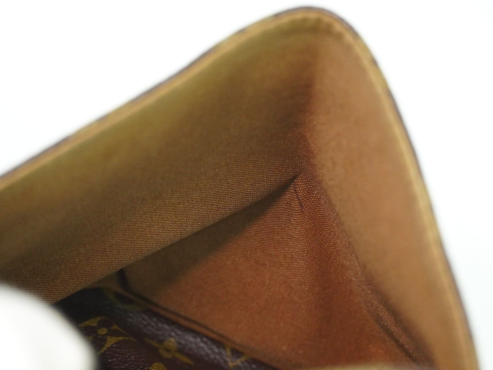 Louis Vuitton Louis Vuitton Totally Handbag Monogram Canvas Size ONE SIZE - 19 Thumbnail