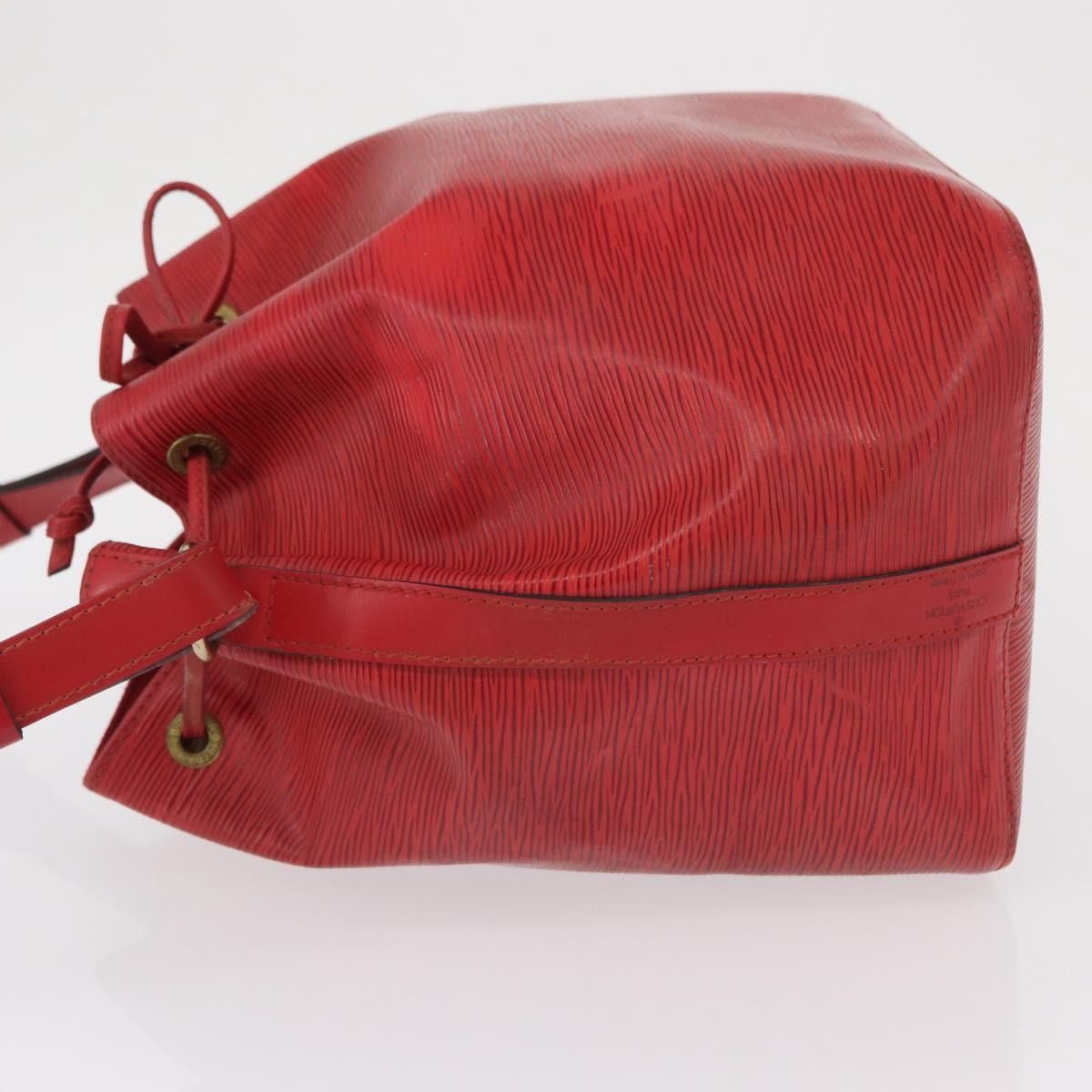 Louis Vuitton Louis Vuitton Petit Noe Epi Leather Size ONE SIZE - 4 Thumbnail