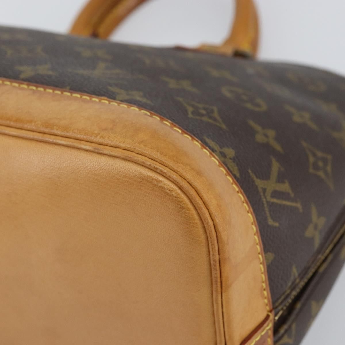 Louis Vuitton Louis Vuitton Alma Handbag Monogram Canvas Size ONE SIZE - 10 Thumbnail