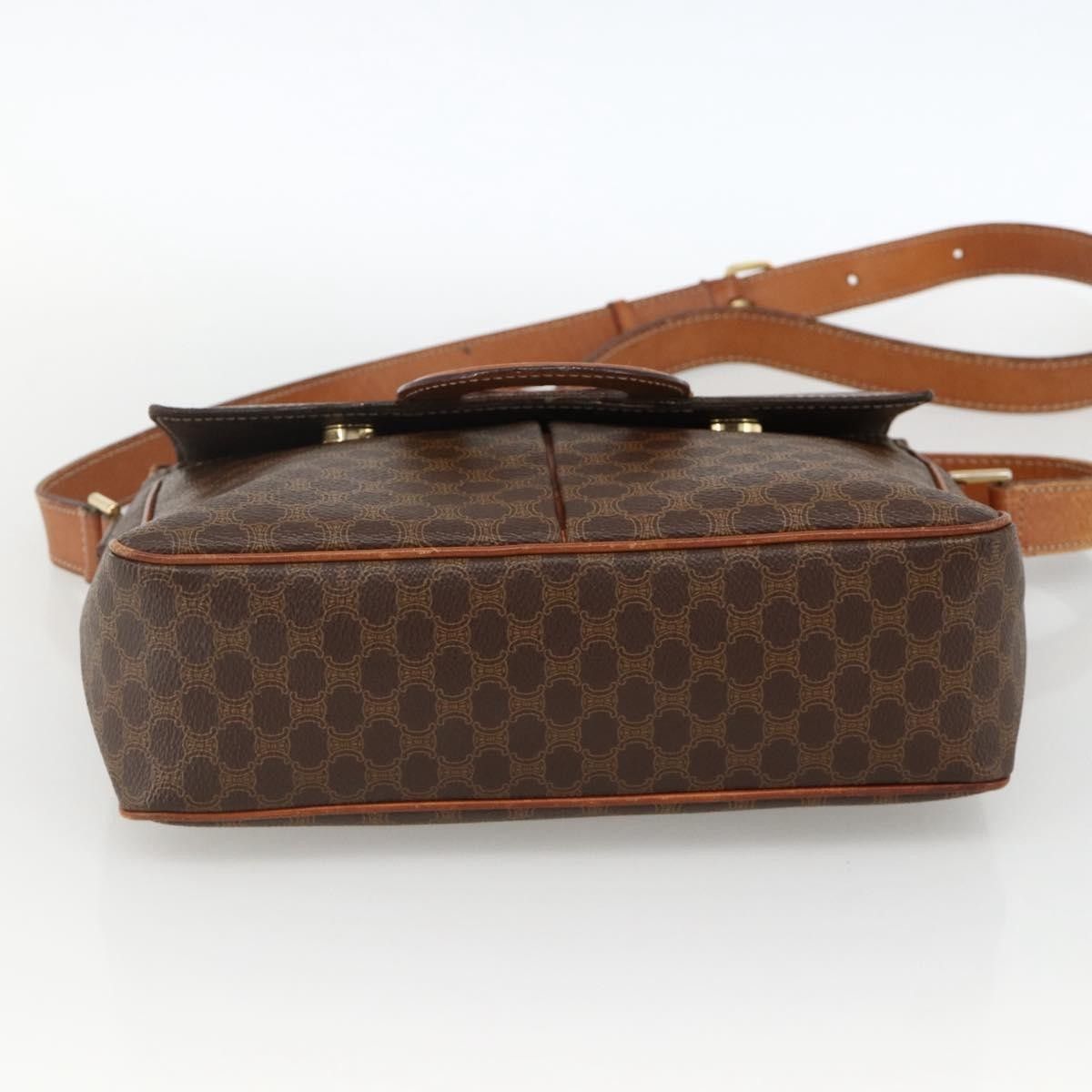 Celine Celine Vintage Macadam Circle Logo Canvas and Leather Size ONE SIZE - 16 Thumbnail