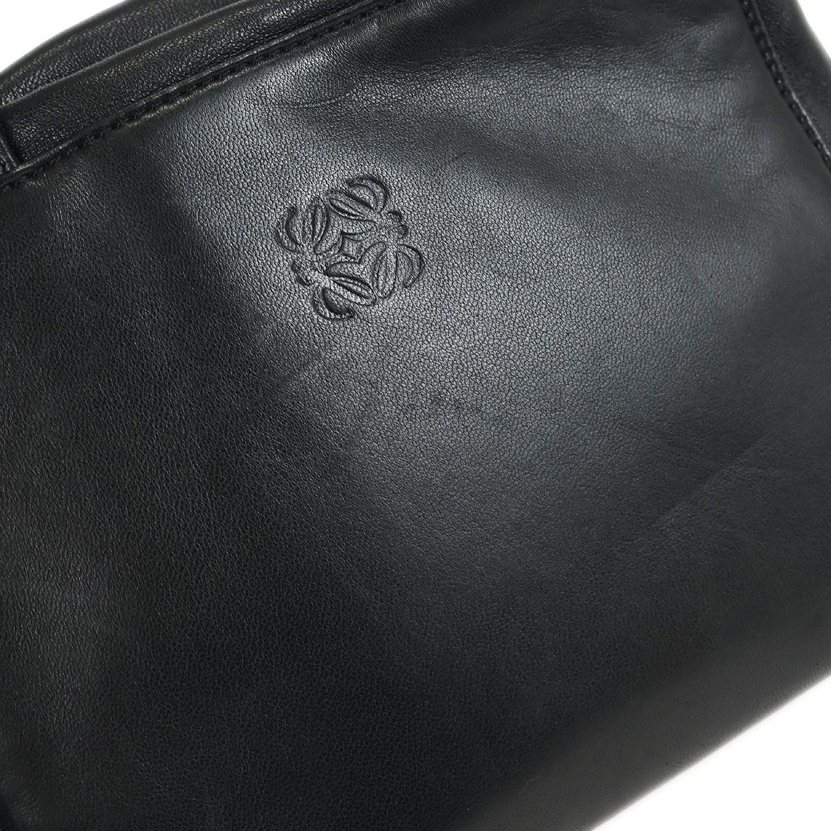 Loewe Loewe Anagram handbag Leather Size ONE SIZE - 8 Thumbnail
