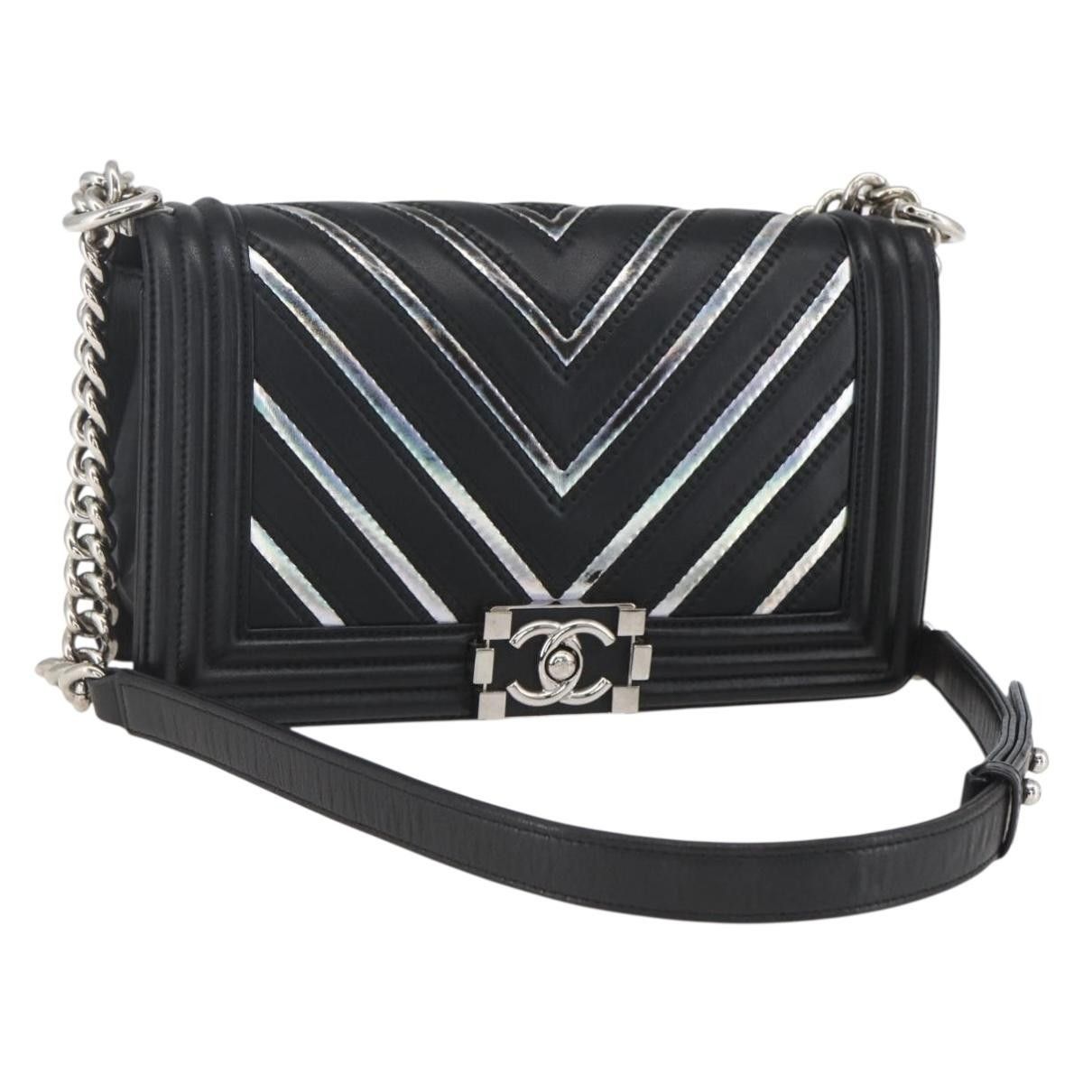 Chanel Chanel Boy Flap Chevron Lambskin with Holographic PVC Size ONE SIZE - 18 Thumbnail