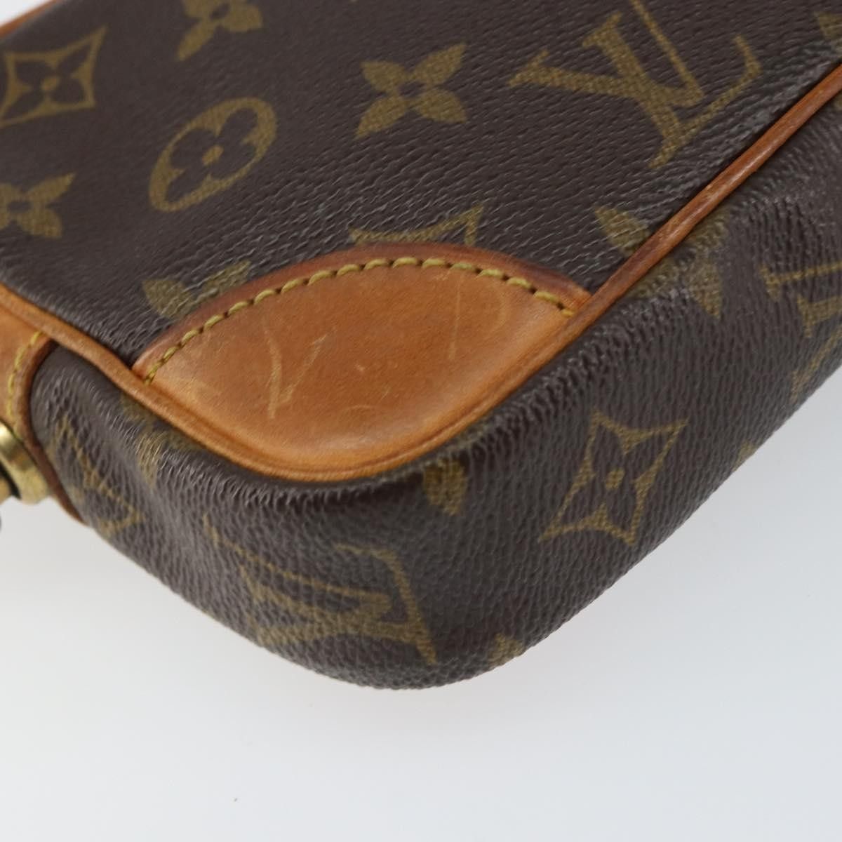 Louis Vuitton Louis Vuitton Marly Dragonne Clutch Monogram Canvas Size ONE SIZE - 9 Thumbnail