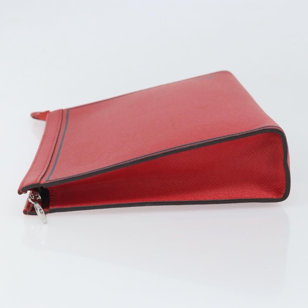 Louis Vuitton Louis Vuitton Pochette Voyage Taiga Leather Size ONE SIZE - 4 Thumbnail