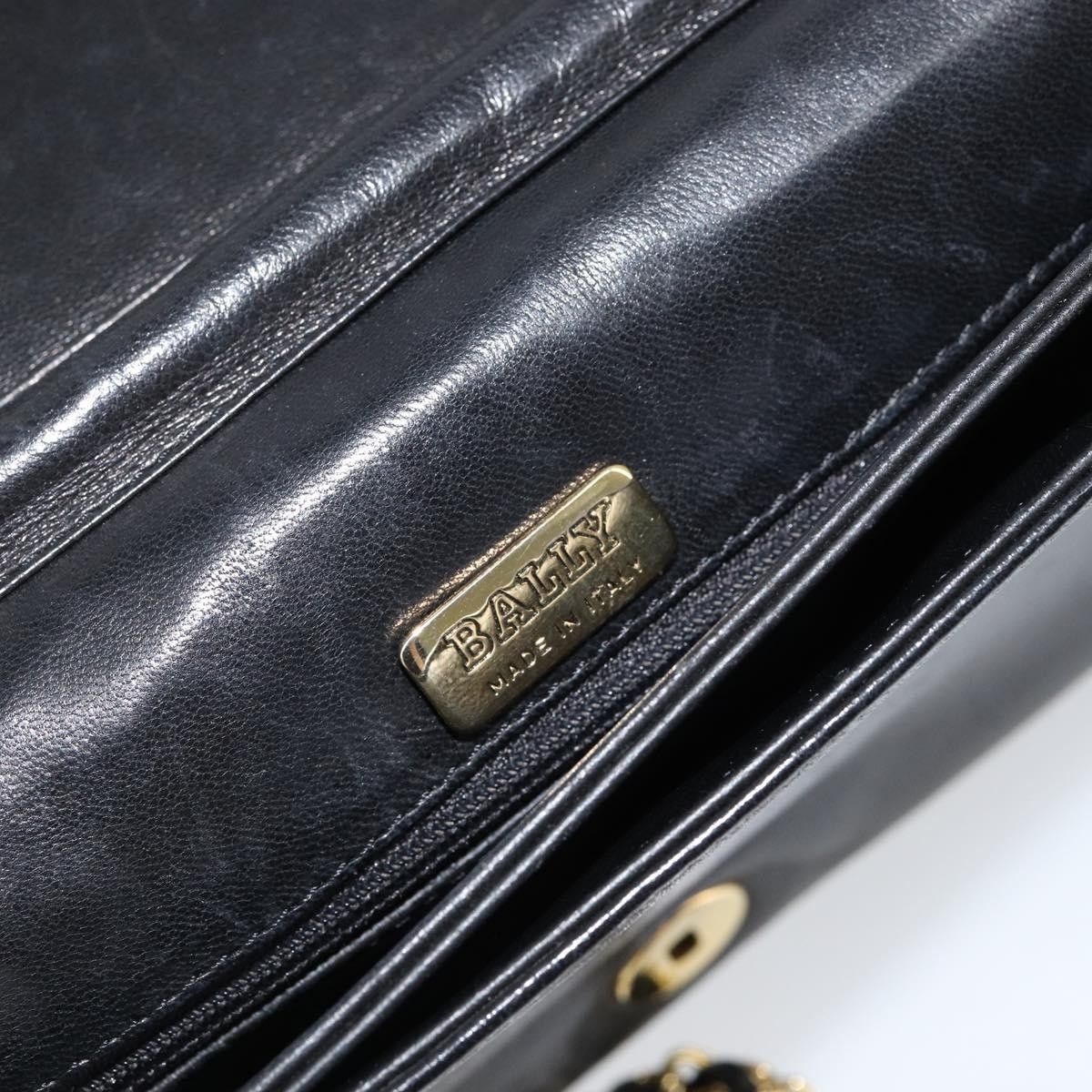 Bally Bally Vintage Chain Quilted Leather Size ONE SIZE - 6 Thumbnail
