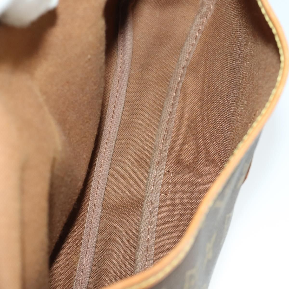 Louis Vuitton Louis Vuitton Saumur Handbag Monogram Canvas Size ONE SIZE - 5 Thumbnail