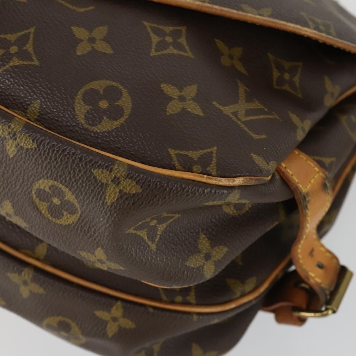 Louis Vuitton Louis Vuitton Saumur Handbag Monogram Canvas Size ONE SIZE - 9 Thumbnail