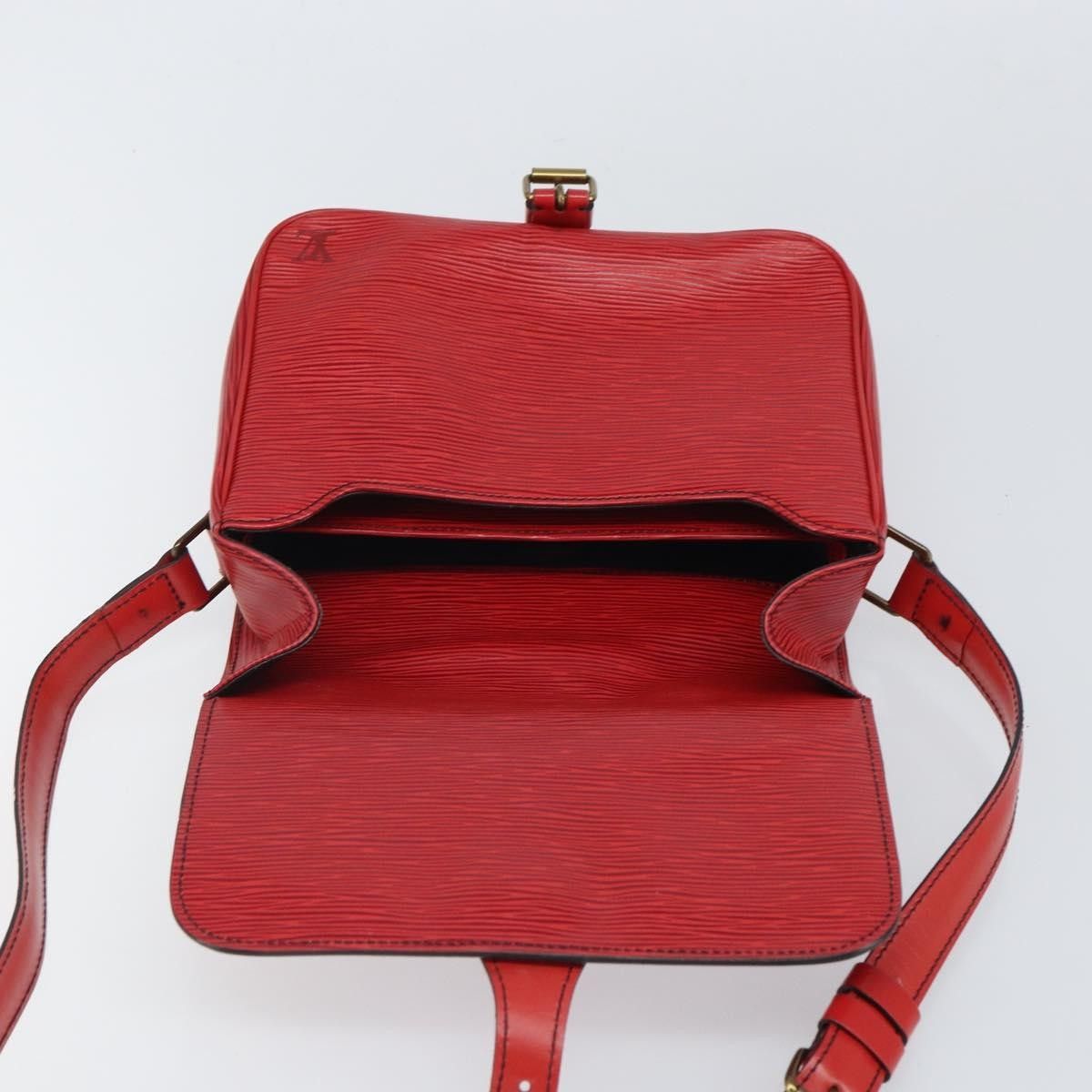 Louis Vuitton Louis Vuitton Cartouchiere Epi Leather Size ONE SIZE - 19 Thumbnail