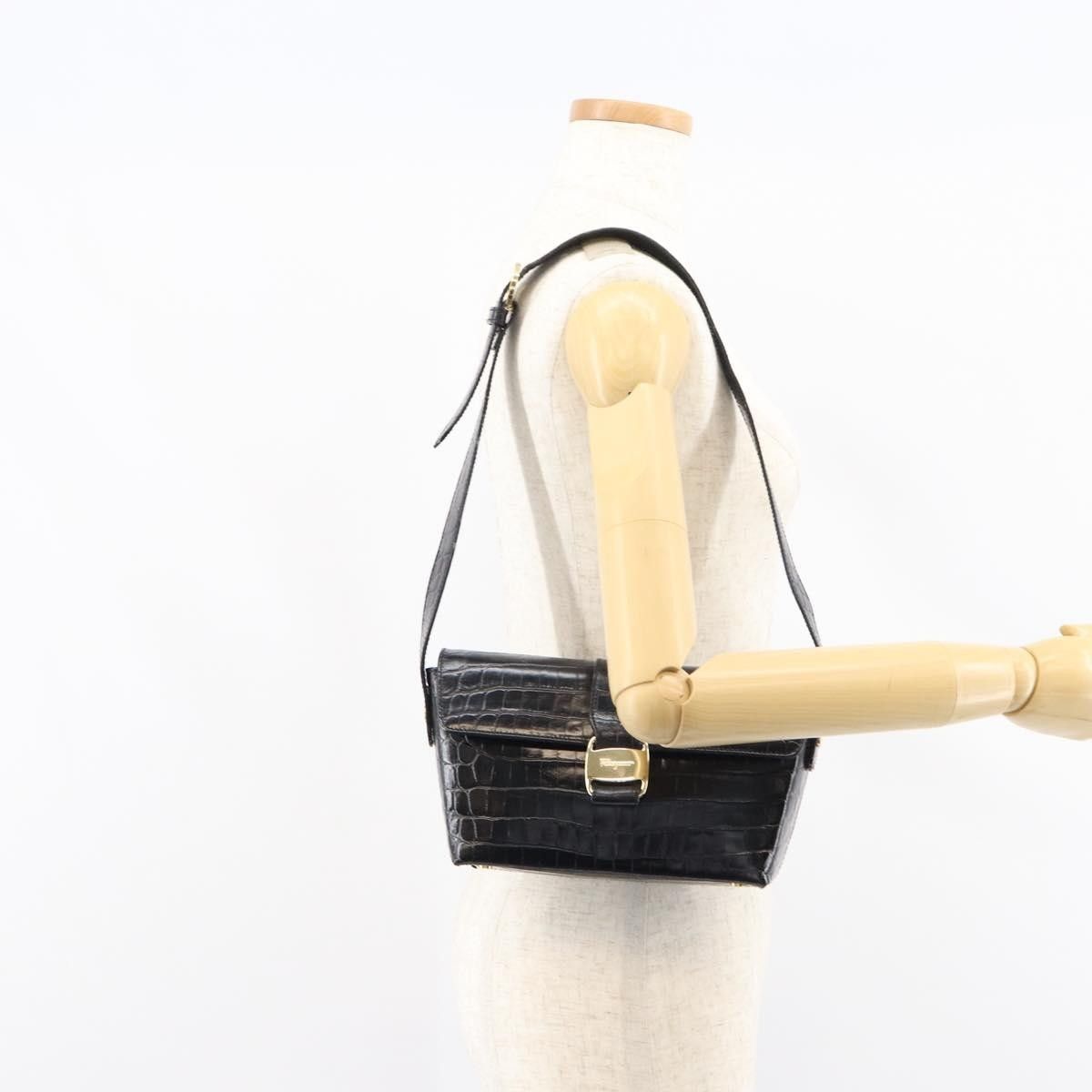 Salvatore Ferragamo Salvatore Ferragamo Vala Embossed Leather Size ONE SIZE - 13 Thumbnail