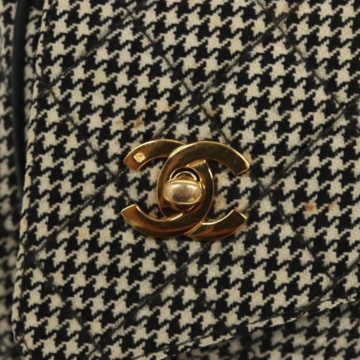 Chanel Chanel Vintage Front Pocket Camera Canvas Size ONE SIZE - 17 Thumbnail